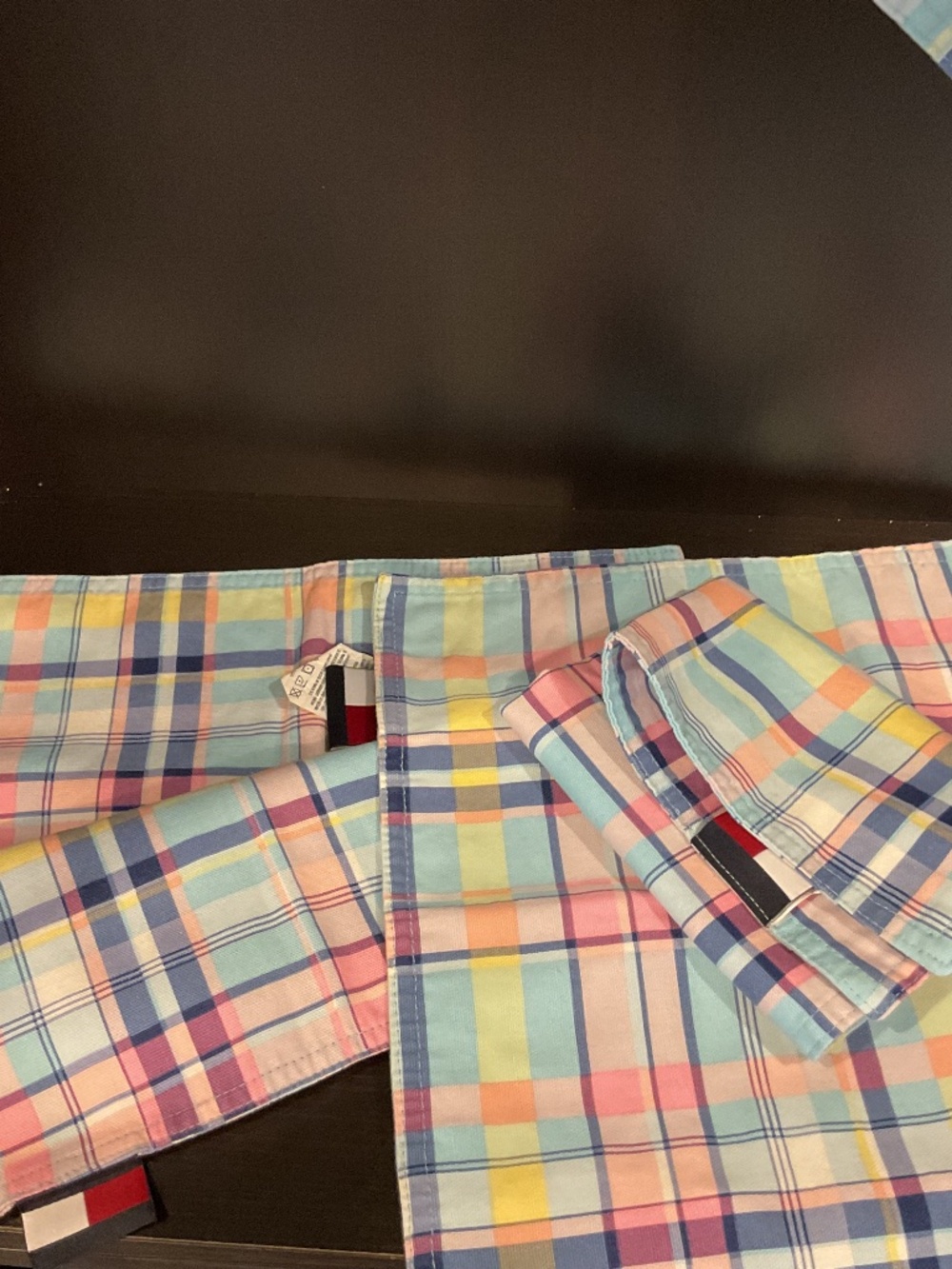 Tommy bundle 4 place mats NO MARKS OR STAINS